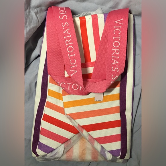 Victoria's Secret Striped tote - NWT - Picture 4 of 6